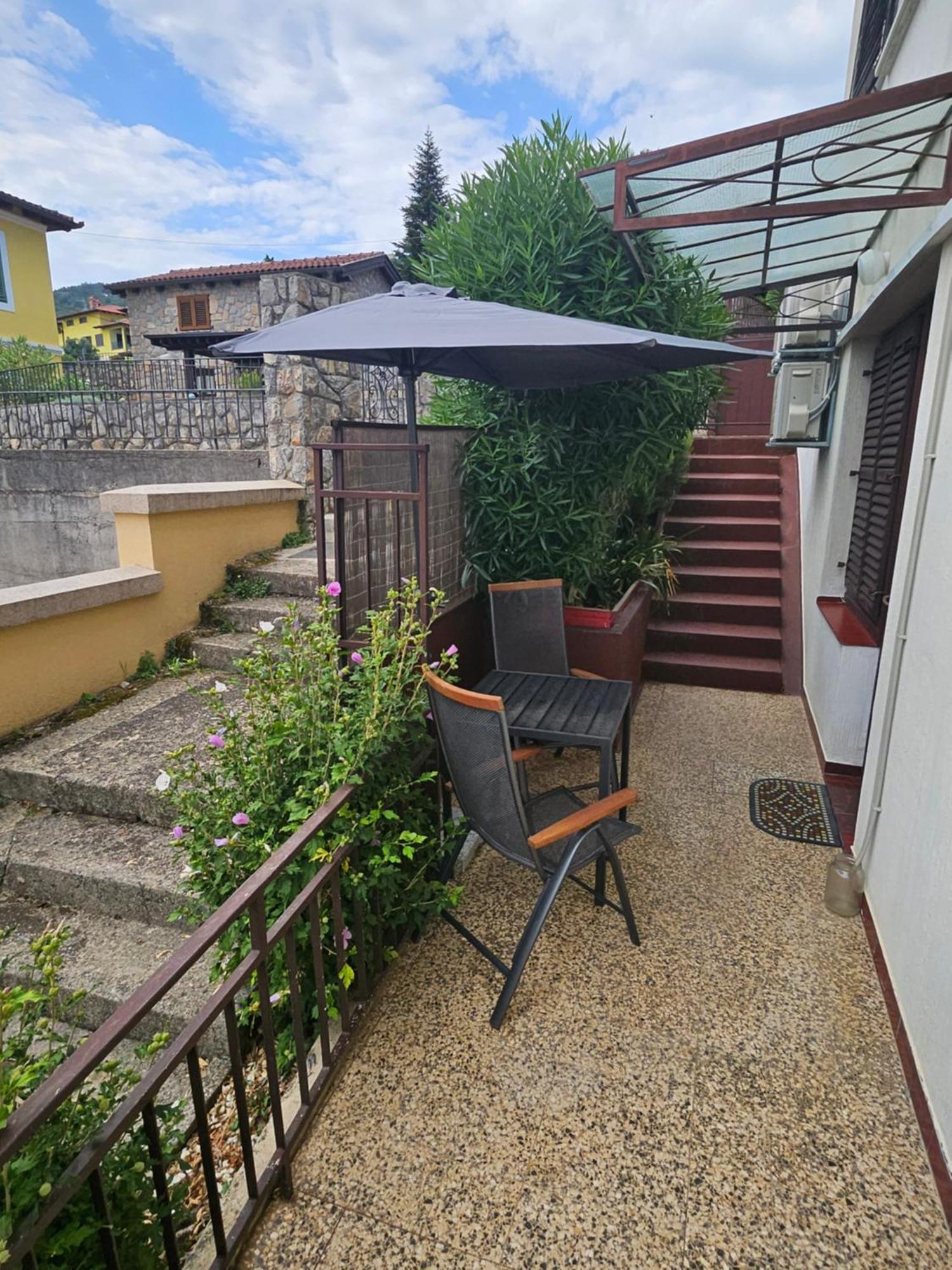 Apartments Rakovic Lovran Exterior photo